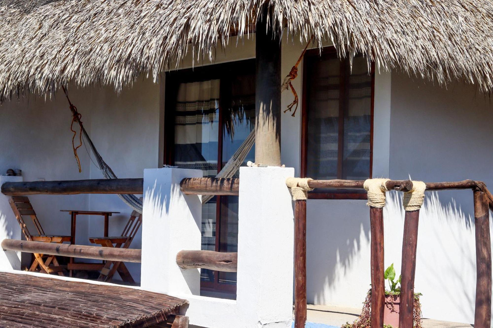 La Aldea Zipolite Hotel Exterior photo
